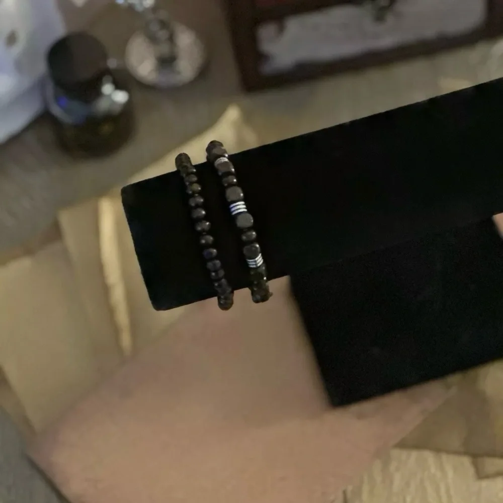 beaded bracelet set in black, white, and green
stylish beaded bracelet set. - Picture 2 of 5